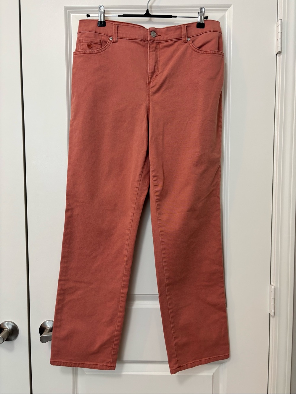 Gloria Vanderbilt "Amanda" Style Coral Salmon Peach Pants, Size 12 (Short)